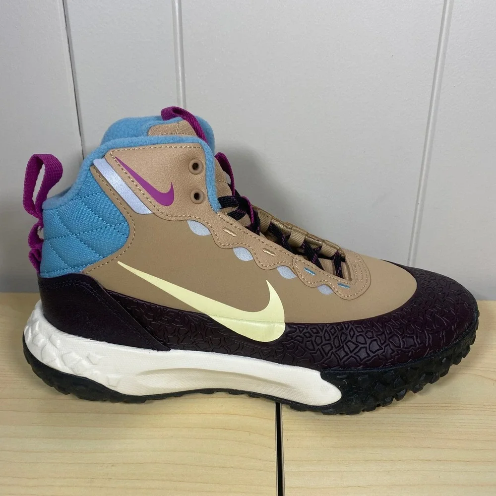 NIB Nike Terrascout GS Hemp Burgundy Ash Hiking Sneakers Size 6.5 Youth/8 Womens